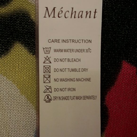 Méchant Multicolor Floral Sleeveless top - Picture 6 of 7